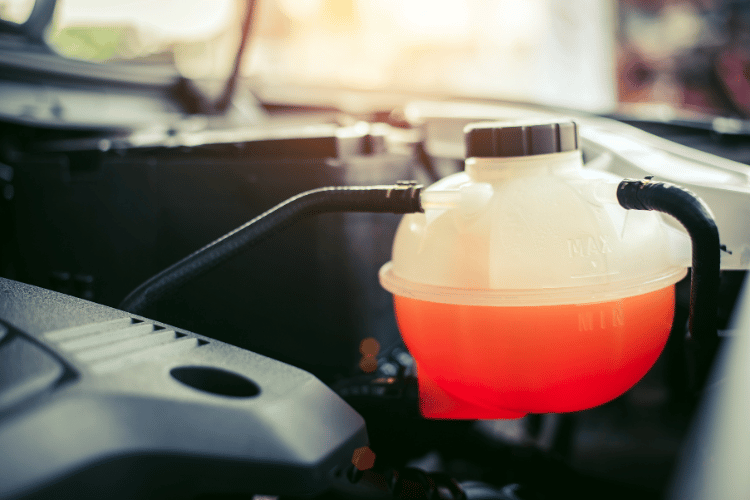 Maximizing Engine Performance With a Reliable Coolant Reservoir Tank